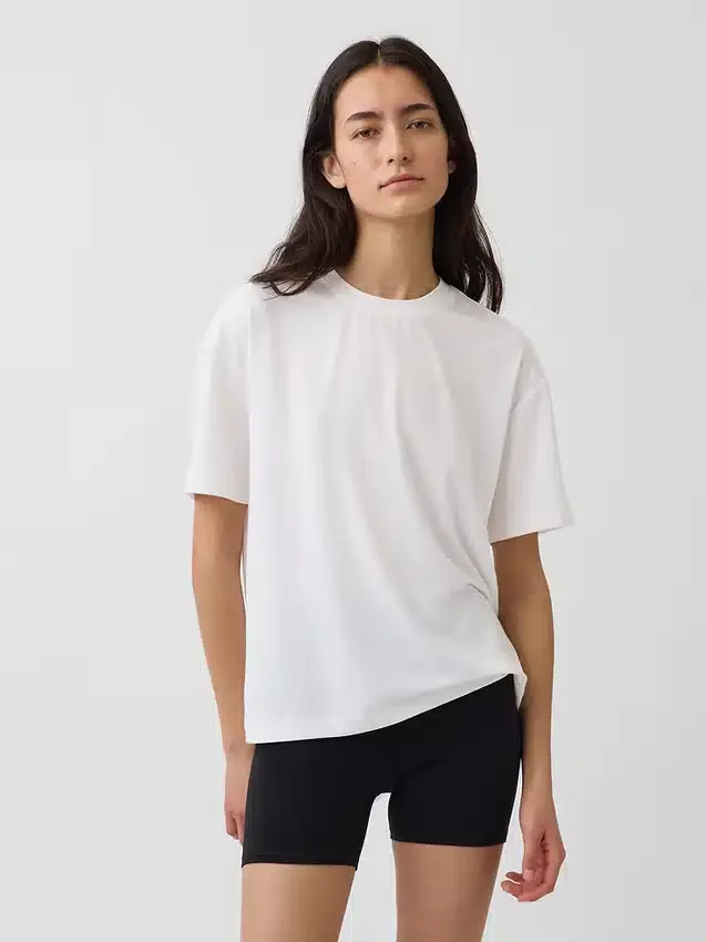 GapFit Breathe T-shirt met relaxte pasvorm