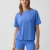 GapFit Breathe T-shirt met relaxte pasvorm