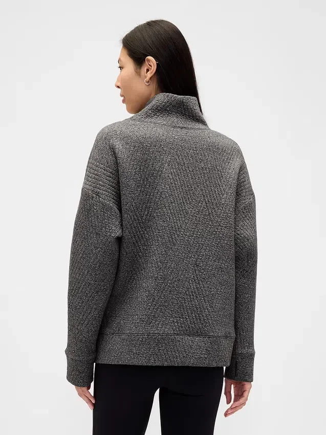 GapFit gewatteerde jacquard-trui met trechterhals