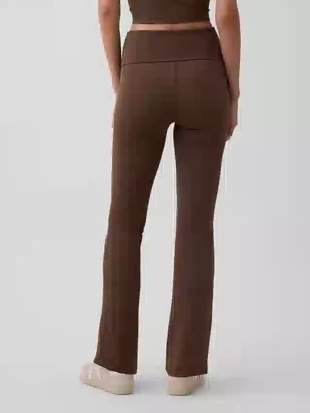 GapFit Smooth Mini-flare-legging met omgeslagen tailleband