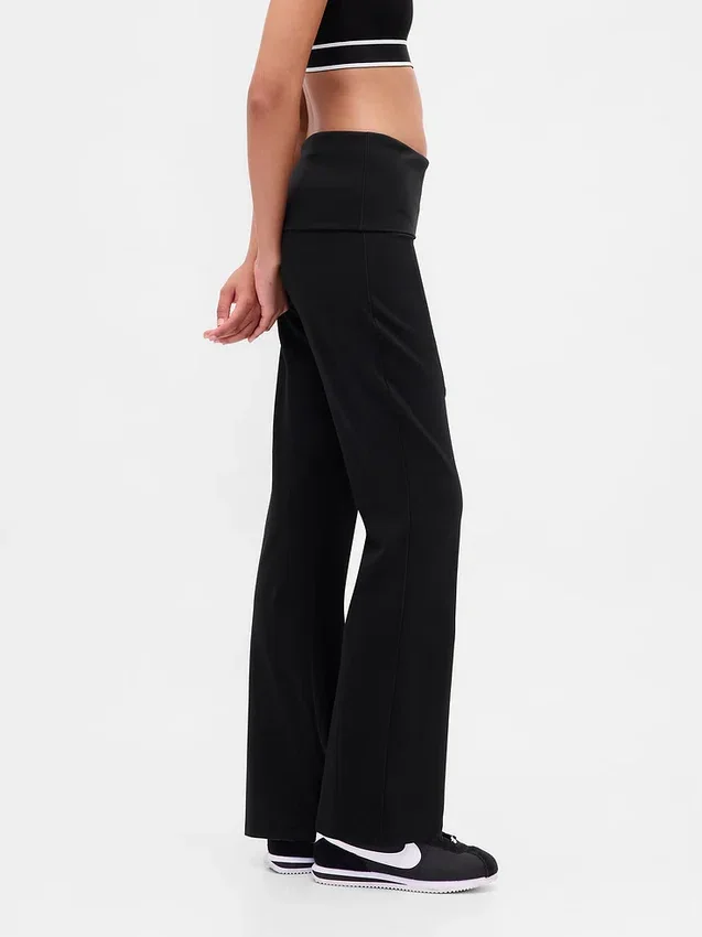 GapFit Smooth Mini-flare-legging met omgeslagen tailleband