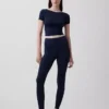 GapFit Smooth omkeerbare crop-top met overslag