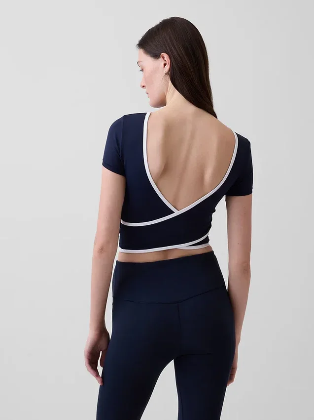 GapFit Smooth omkeerbare crop-top met overslag