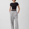 GapFit Smooth omkeerbare crop-top met overslag