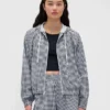 GapFit Tech Gingham windjack