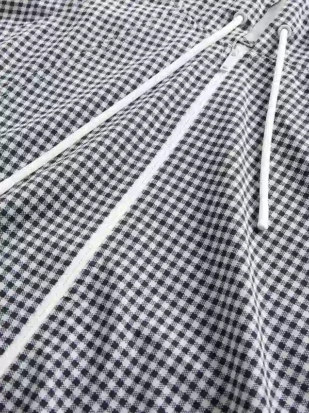 GapFit Tech Gingham windjack