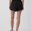 GapFit Tech hardloopkorte broek met hoge taille