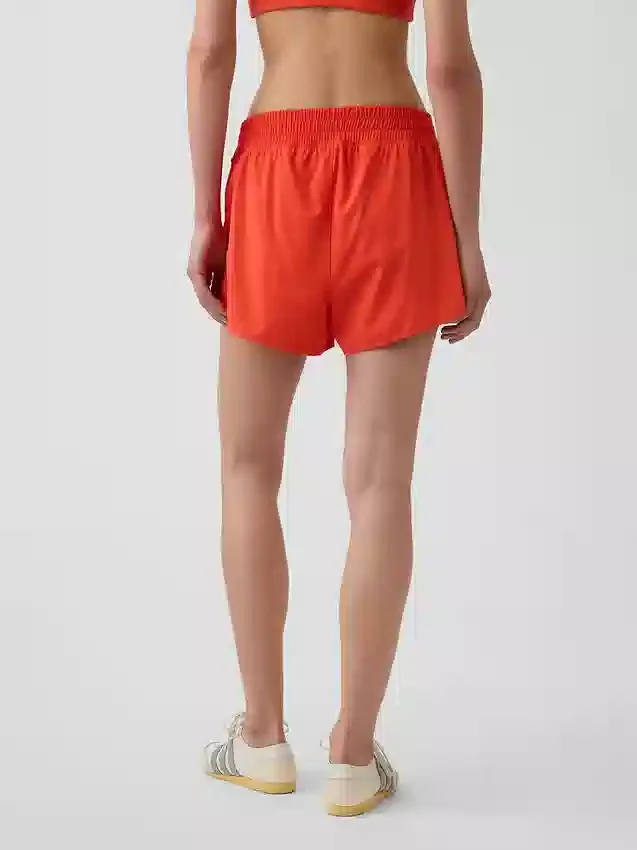 GapFit Tech hardloopkorte broek met hoge taille