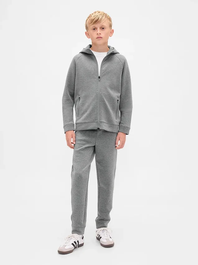 GapFit Tech sneldrogende hoodie met rits voor kinderen