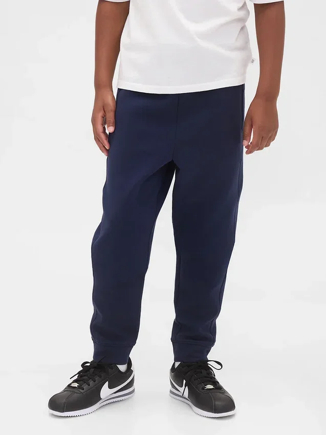 GapFit Tech sneldrogende joggingbroek voor kinderen