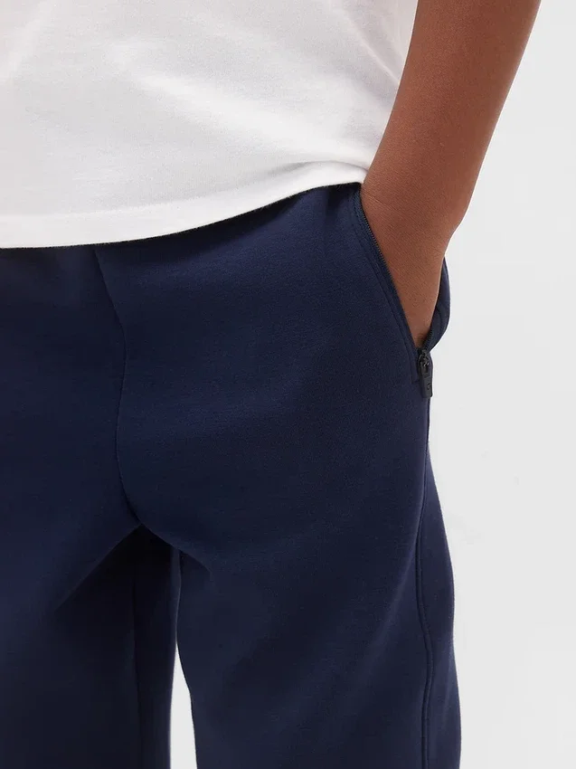 GapFit Tech sneldrogende joggingbroek voor kinderen