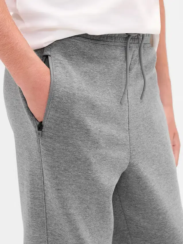 GapFit Tech sneldrogende joggingbroek voor kinderen
