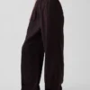 Gemakkelijke wijde pijpen-broek van linnenmix