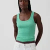 Geribde tanktop met ronde hals