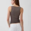 Geribde tanktop met ronde hals