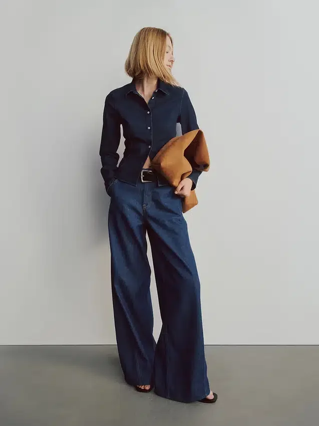 Getailleerd cropped denimoverhemd