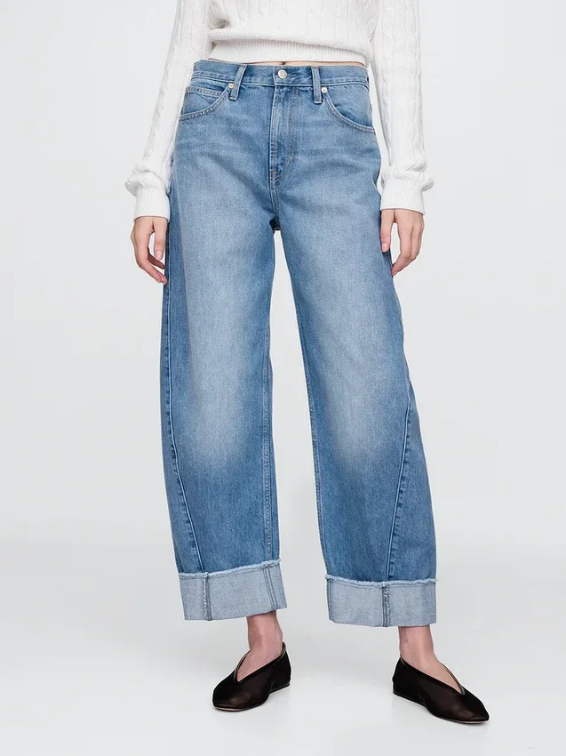 High-rise Barrel-Jeans met omgeslagen boorden