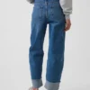 High-rise Barrel-Jeans met omgeslagen boorden