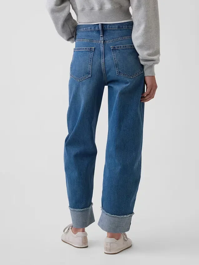 High-rise Barrel-Jeans met omgeslagen boorden