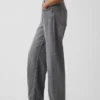 High Rise Ultrasoft Barrel-Jeans