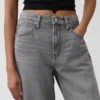 High Rise Ultrasoft Barrel-Jeans