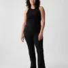 Hoge taille, bi-stretch broek met uitlopende pijpen