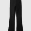 Hoge taille, bi-stretch broek met uitlopende pijpen