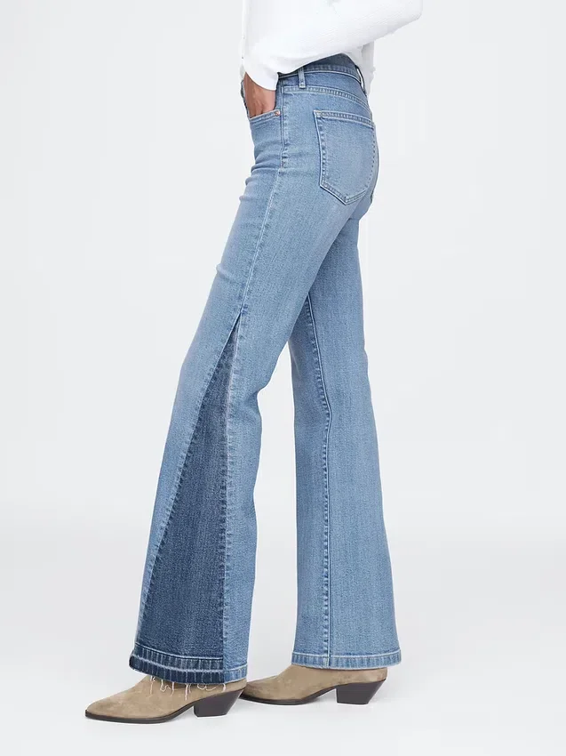 Hoge taille, gepatchte flare-Jeans in jaren ’70-stijl