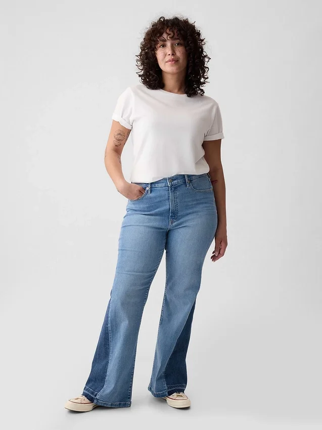 Hoge taille, gepatchte flare-Jeans in jaren ’70-stijl