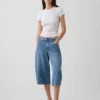 Hoge taille met riemen: Barrel-culottejeans