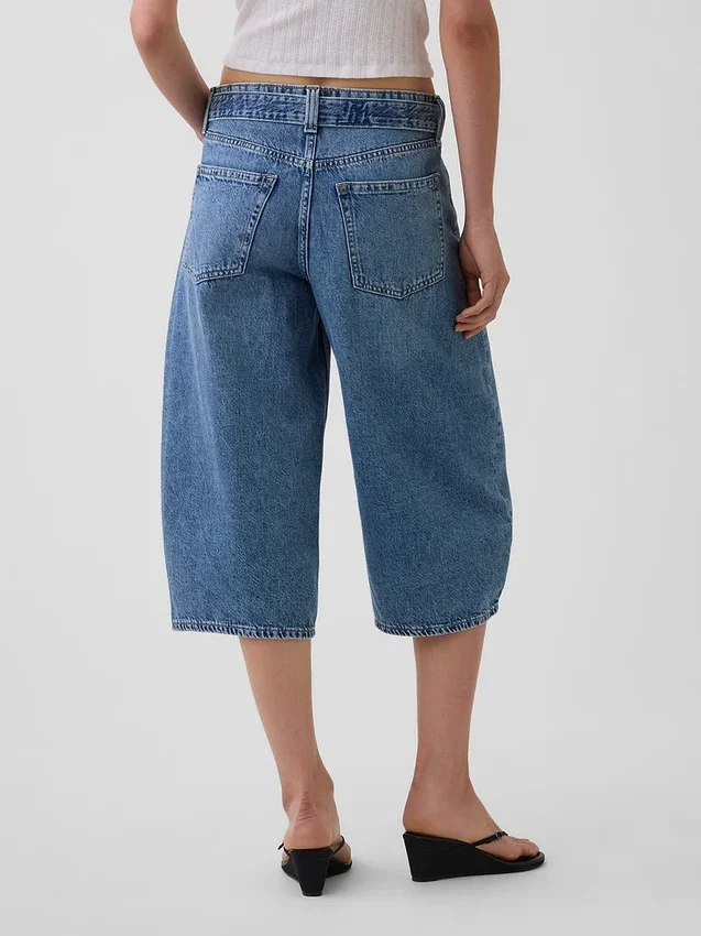 Hoge taille met riemen: Barrel-culottejeans