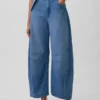 Hoge taille, ultrazachte Jeans met riemen in hoefijzervorm