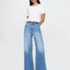 Jeans met extra hoge taille en wijde pijpen