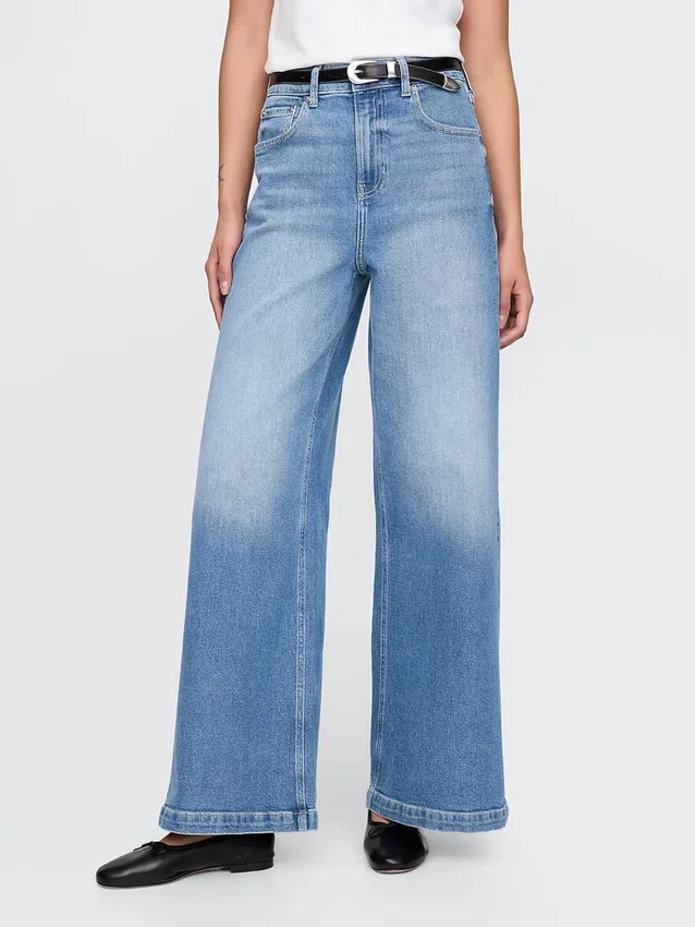 Jeans met extra hoge taille en wijde pijpen