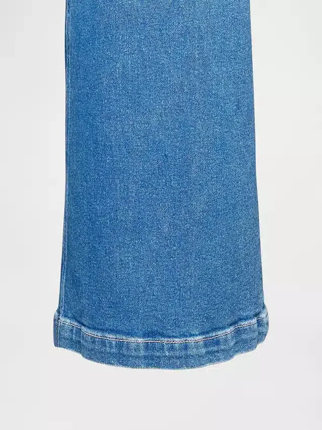 Jeans met extra hoge taille en wijde pijpen