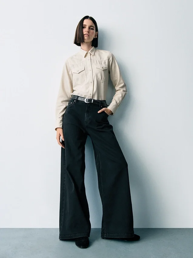 Jeans met hoge taille en wijde pijpen