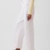 Jeans met hoge taille, wijde pijpen en enkellengte