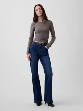 Jeans met middelhoge taille en relaxte flare