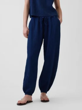 Joggingbroek van katoenen gaasdenim met wijd uitlopende pijpen