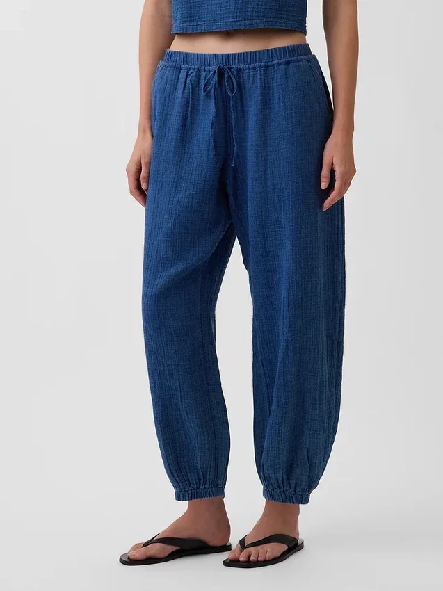Joggingbroek van katoenen gaasdenim met wijd uitlopende pijpen