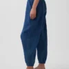 Joggingbroek van katoenen gaasdenim met wijd uitlopende pijpen