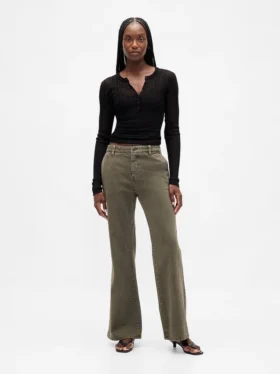 Kaki broek met lage taille en relaxte flare