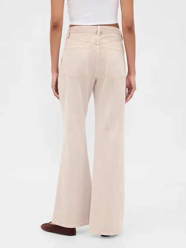 Kaki broek met lage taille en relaxte flare