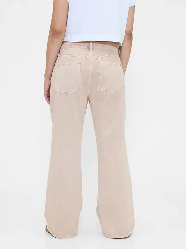 Kaki broek met lage taille en relaxte flare