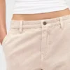 Kaki broek met lage taille en relaxte flare