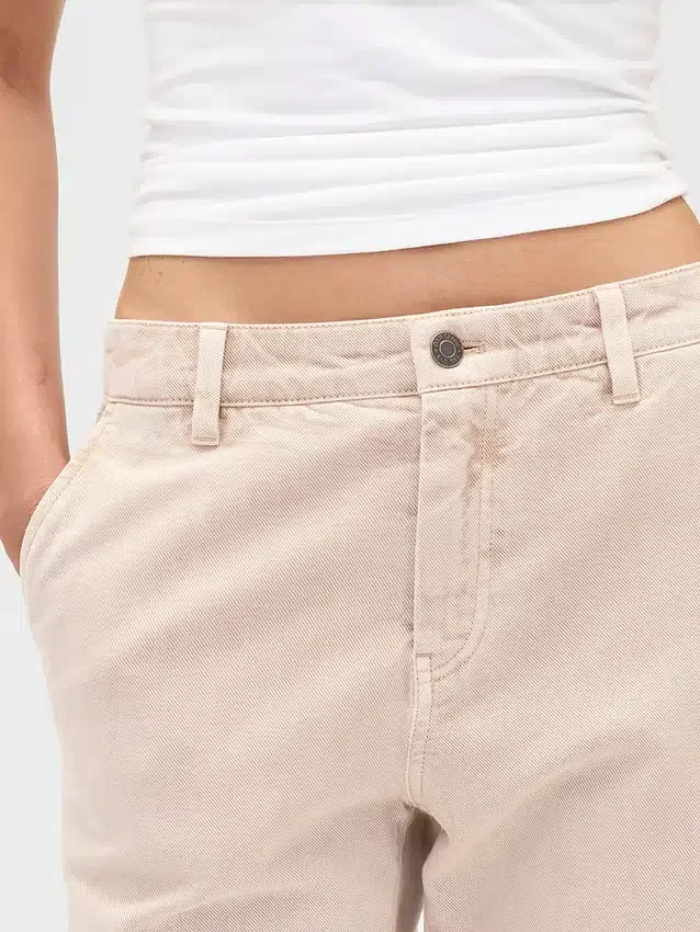 Kaki broek met lage taille en relaxte flare