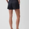 Kaki korte broek met middelhoge taille