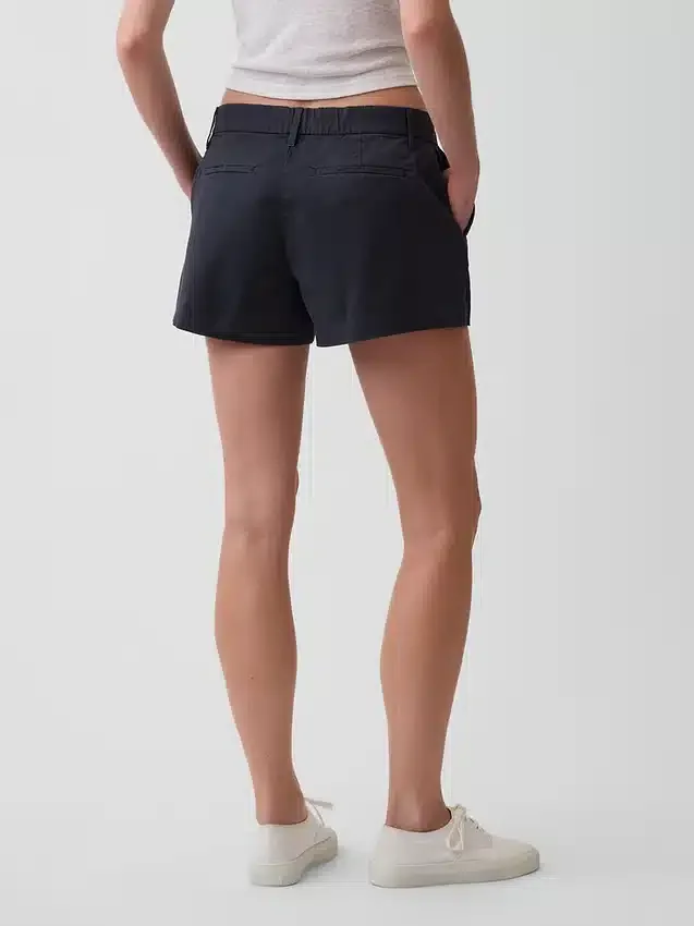 Kaki korte broek met middelhoge taille