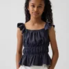Kinder-top met fladdermouwen, smockwerk en peplum