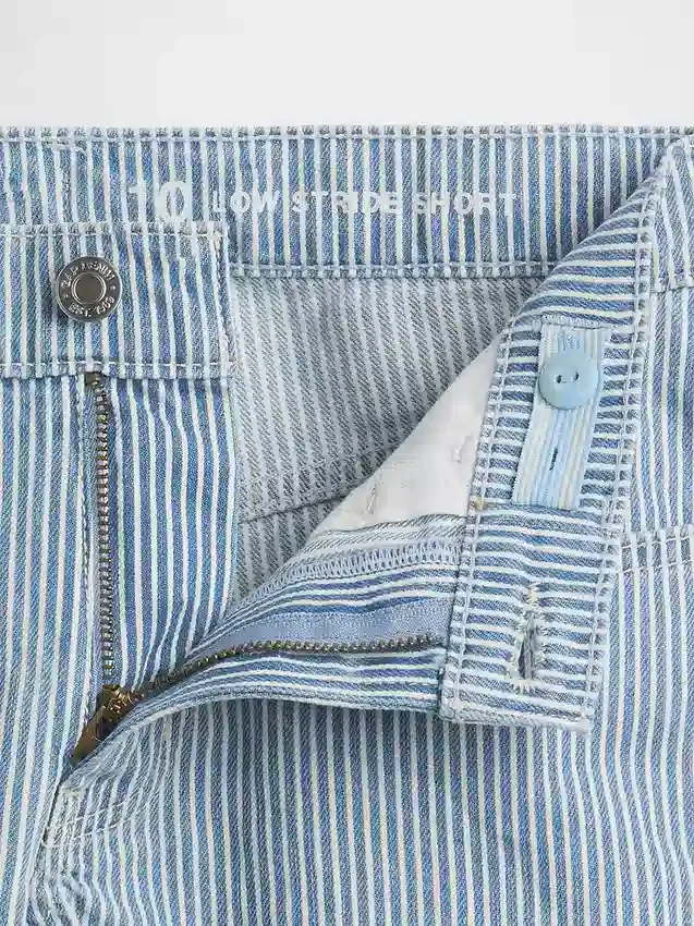 Kinderdenimkorte broek met lage taille en strepen